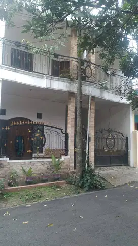 Murah! Rumah 2Lantai Ikan Tombro Dekat Kampus UB