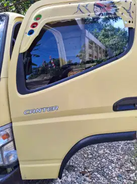 Truk mitsubishi canter