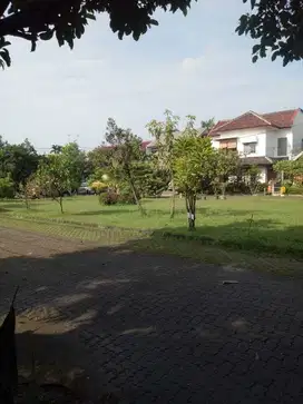 DIJUAL CEPAT RUMAH CLUSTER VIEW TAMAN YANG LUAS DEKAT GALAXY BEKASI