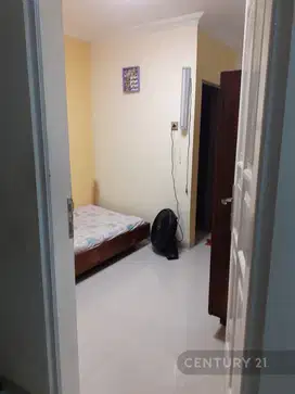 Rumah 2 Lantai  Dekat Pasar Di Kelapa Puan Timur S3915