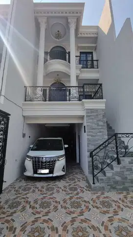 Dijual Rumah Mewah Eropa Clasic di Pejaten Jakarta Selatan