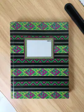 Buku Tulis Ukuran Sedang 200 Lembar Merk Kiky