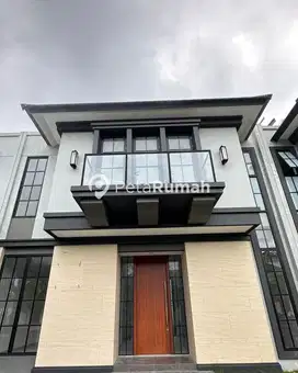 Dijual Villa Cakep Siap Huni Di Komplek Citraland Gama City (Chinty)