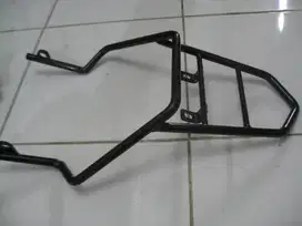 Bagasi belakang Kawasaki KLX 150, th 2013