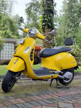 Vespa GTS 150 Super ABS Odo 10rb Koko Motor