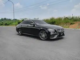 [LOW ODO] MERCEDES BENZ E300 AMG 2017