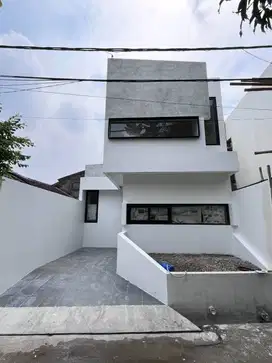 Rumah Baru Nyaman Konsep Mezzanine 1.5 Lantai (Smart Home)