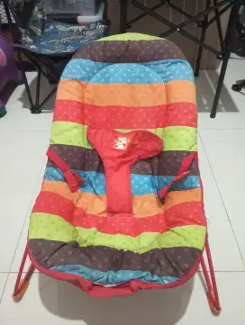 Bouncer bayi bekas