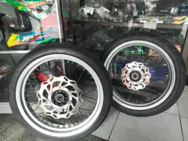 pelek super moto klx.d treker