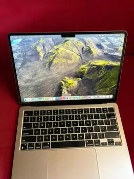 macbook air M2 8/256gb ibox