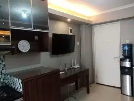 Sewa tahunan 2BR Huk Furnished Waterheater Bassura City Apartement