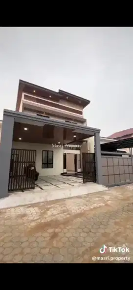 Rumah baru mewah tunggal 2 lantai type 200 daerah purnama