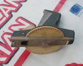 Dymo Alat Pembuat Label Vintage