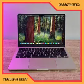 Apple Macbook Air A3113 M3 8GB 256GB Mulus Like New Ex Ibox Garansi