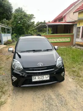 Di jual agya tahun 2014 type g no minus