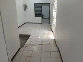 DISEWAKAN RUMAH DI SUMBERSARI BANDUNG