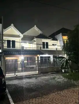 DIJUAL RUMAH NIRWANA EKSEKUTIF RUNGKUT SURABAYA RON.A2126