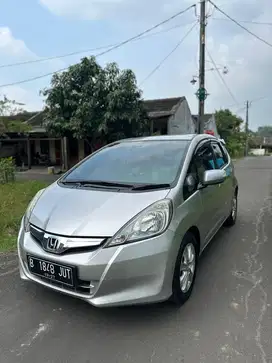 Jazz 2013 Matic low Km Asli
