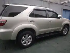 Toyota Fortuner 2010 Diesel