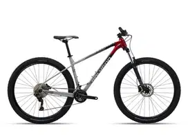 Sepeda gunung. Polygon Xtrada 5. MTB. Garansi resmi. Bisa dicicil