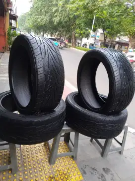Ban mobil Toyo proxes UK 265-40-ring 22