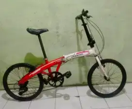 Sepeda lipat Phoenix UK 20