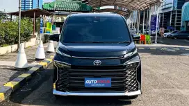 {Km Low 22rb}All New Toyota Voxy 2.0 AT TSS Hitam 2022