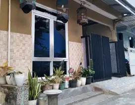 Dijual rumah di cluster puriasih