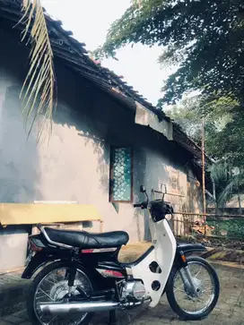 Astrea Prima 1990