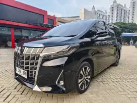 TOYOTA ALPHARD G ATPM AT 2019 FACELIFT BLACK ON BEIGE RECORD TOP COND