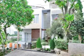 Dijual Cepat Rumah Mewah Full Furnish Komplek Dago Resort Bandung