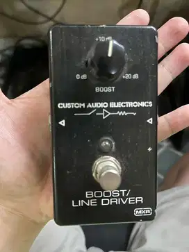 MXR Line Boost.