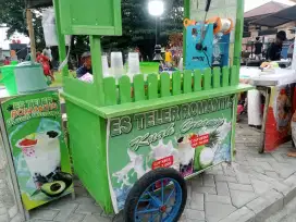 Jual gerobak kayu untuk usaha minuman dll