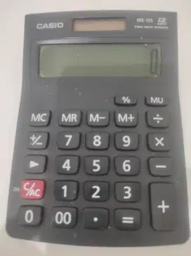 Kalkulator Casio solar