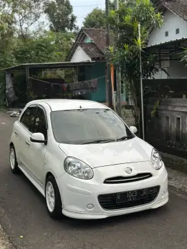 Nissan march nismo QS 2011 matic