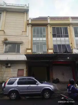 Ruko Mulyosari Tengah