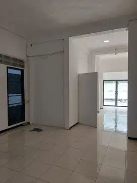 Dijual Cepat Tanah Bangunan Strategis Siap Huni Raya Nginden