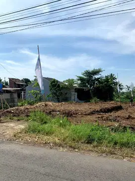 Tanah Strategis 0 Jalan Akses Mudah Dekat Pabrik Gula Kebon Agung