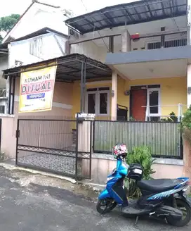 turun harga Rumah Dijual 2 Lantai Perum Prana Estate Kota Sukabumi