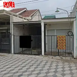 Rumah Surabaya di Tambak Medokan Ayu Dekat UPN Veteran