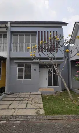 Rumah 2 Lantai Siap Huni Lingkungan Asri di Serpong Lagoon (Lnc)