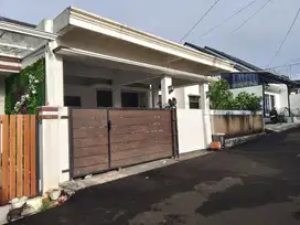 Turun harga Rumah Siap Huni Cikiray Cisaat Sukabumi Depan Sdit Adzkia