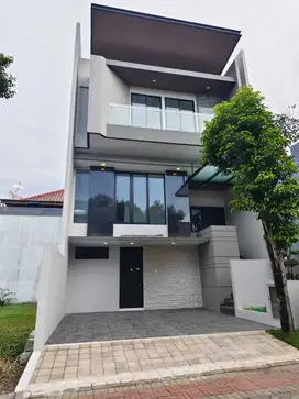 Jual Rumah Bagus  Baru Gress Split Level Citraland Utama