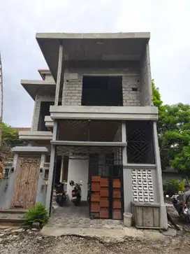 Dijual rumah lantai 2 non finishing dikampus unud jimbaran