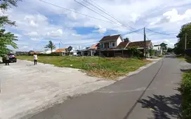 Tanah Dekat Universitas Respati Jogja, Siap Dibangun Rumah atau Kost
