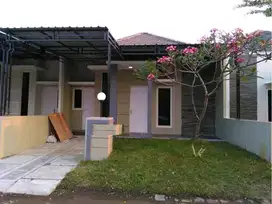 DIJUAL RUMAH THE TAMAN DHIKA BROMO BUDURAN SIDOARJO RON.A641