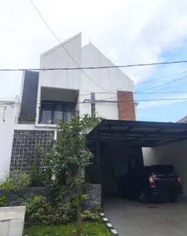 Rumah Siap Huni Dijual Di Ketintang Gayungan Surabaya Selatan