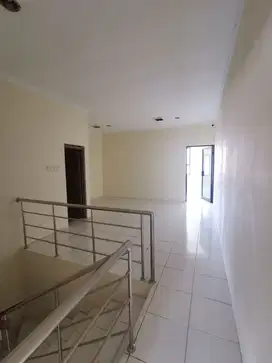 Dijual Ruko Minmalis Siap Pakai Full Bangunan Lokasi di Mekar Wangi