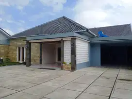 Rumah Mewah Villa Kadudampit Sukabumi depan Pesantren Al-Matuq