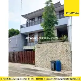 Dijual Rumah di CIlandak, Jakarta selatan (kode: Ta 3208)